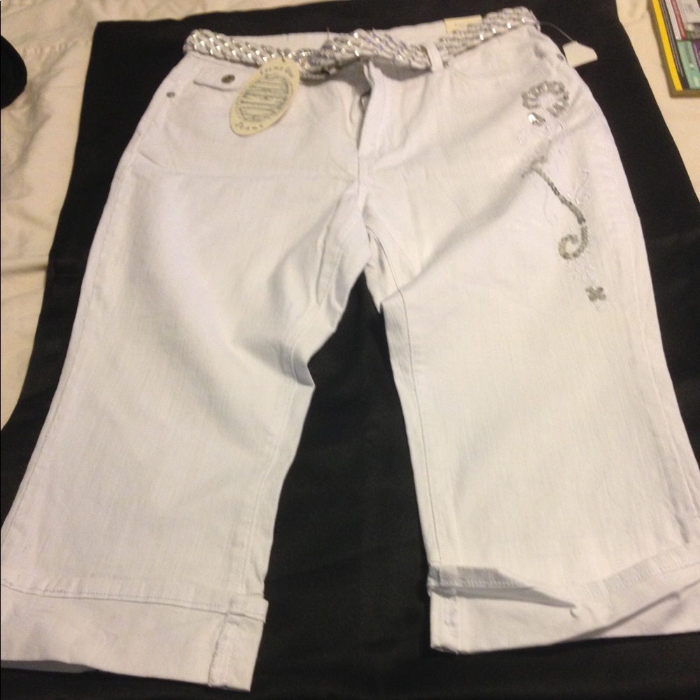 Leemo USA Capri Jeans